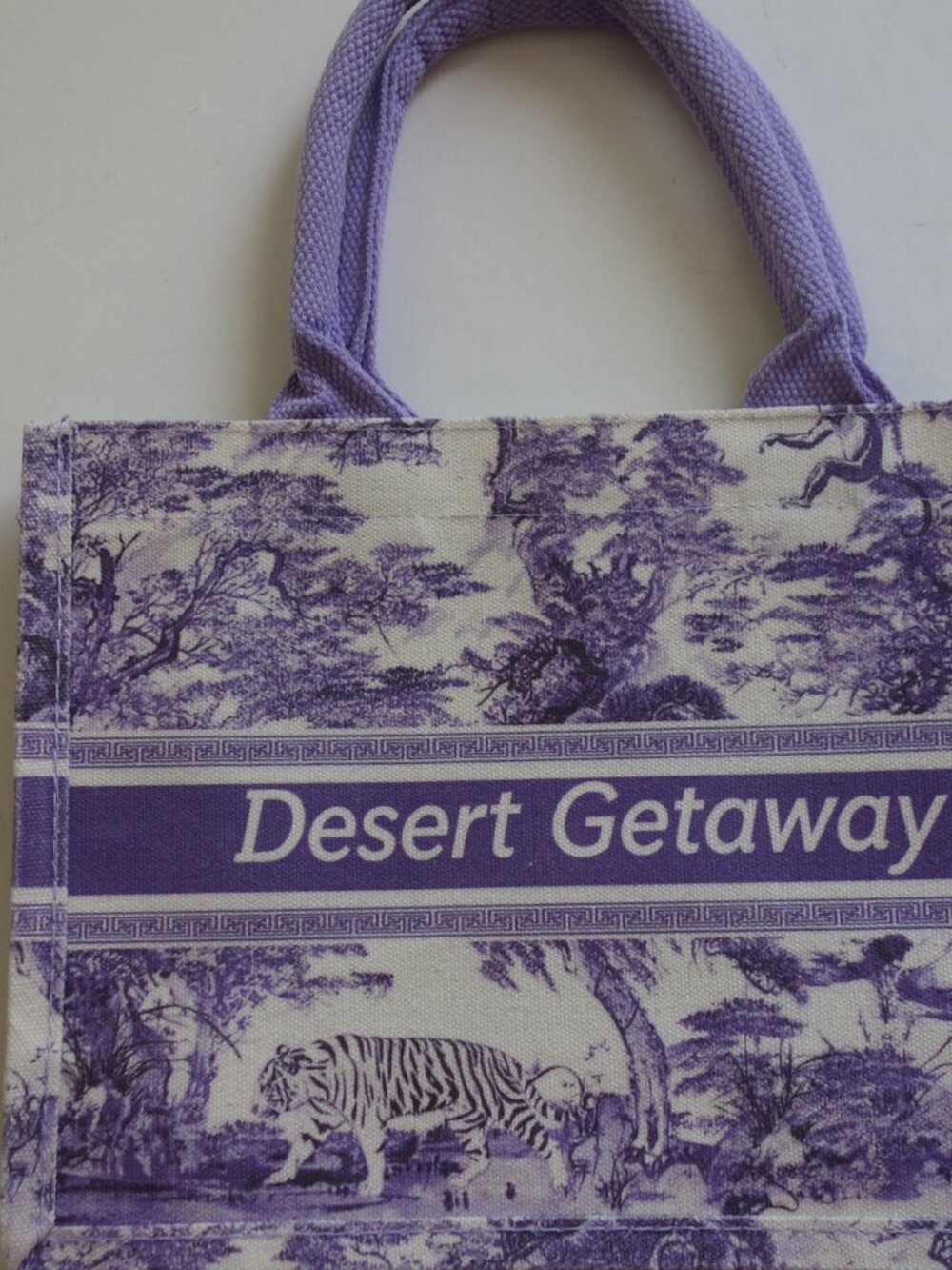 Beautiful Desert Getaway Tote Bag Purple/White New